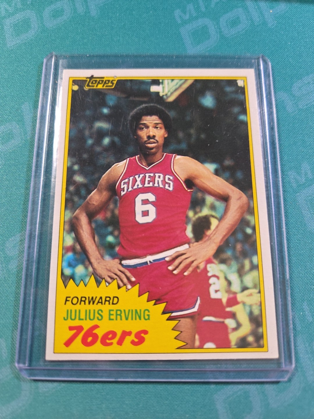 1981-82 Topps #30 Julius Erving Philadelphia 76ers 