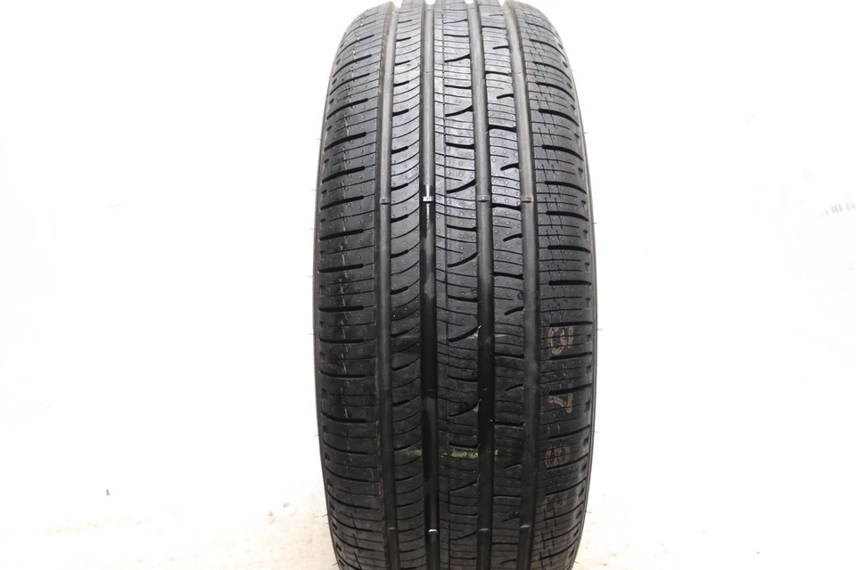 Novo 225/60R18 Pirelli Scorpion Strada todas as estações - 100H - 10.5/32 - Imagem 2 de 4