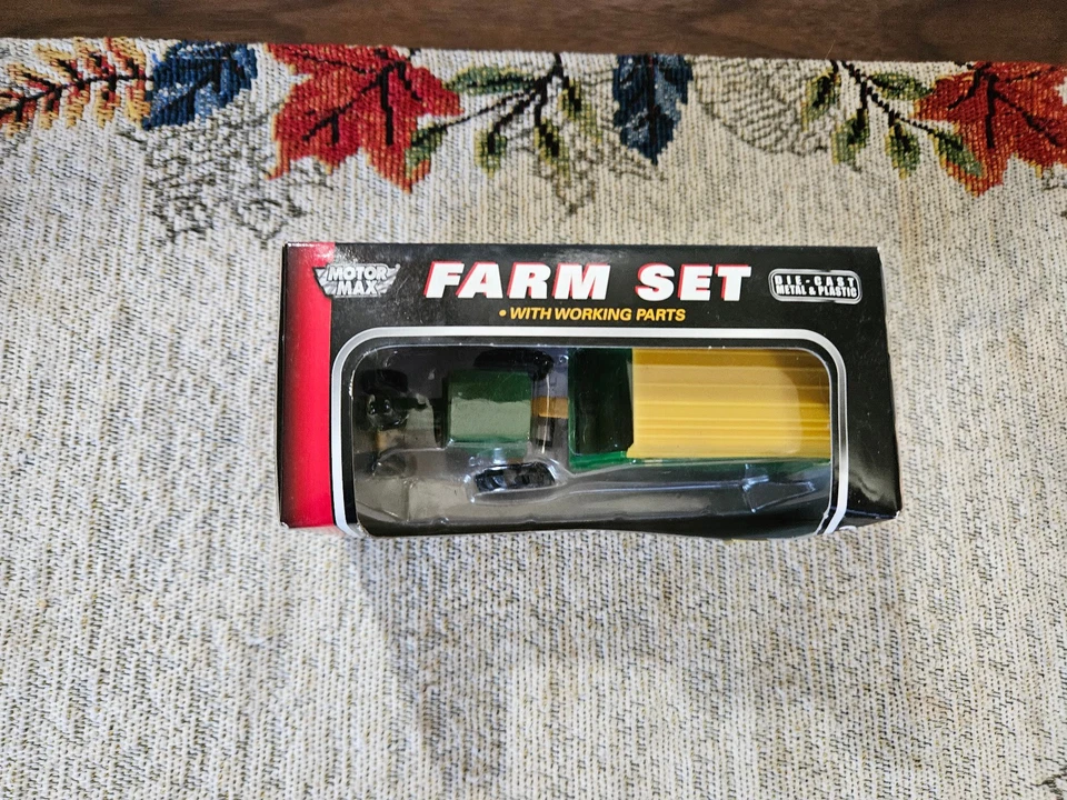 Motor Max Farm Set -- NO.76041 -- Tractor w/Covered Trailer -- NIP!! - Image 2 of 4