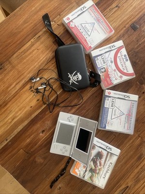 Nintendo DS Lite