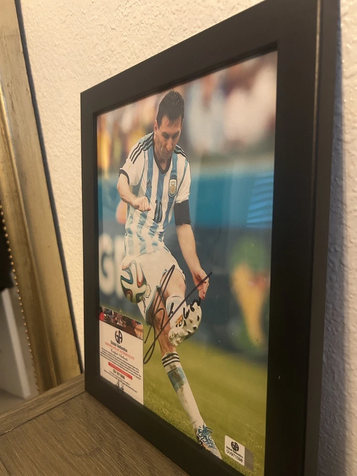 ⚽ Lionel Messi - Argentina - Foto Autografiada Finales Copa Mundial de la FIFA 2022 - 8x10 Foto 3 de 4