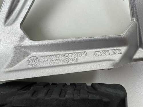 BMW R1200GS R1250GS K50 Pillion Footrests Pair Rear - Picture 9 of 12