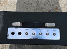MM TREMOLO 15W VACUUM TUBE COMBO AMP, TREMOLO, 2 INPUTS, TREBLE/BASS 80