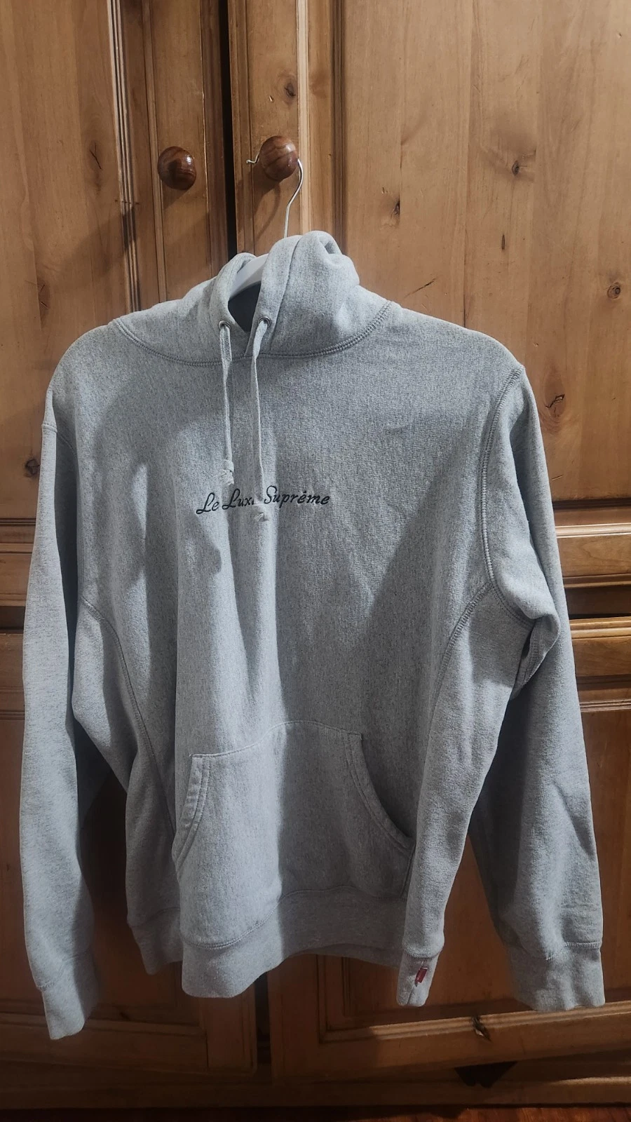 Sweat à capuche Supreme Le Luxe 