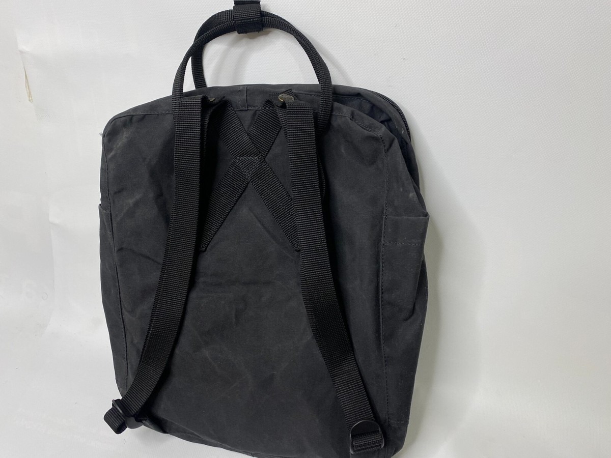 Fjallraven Kanken 23510 Classic Unisex Water resistant Zip Backpack Black Fjallraven Kanken Classic Backpack Black Red Outdoor Camping  main image 2