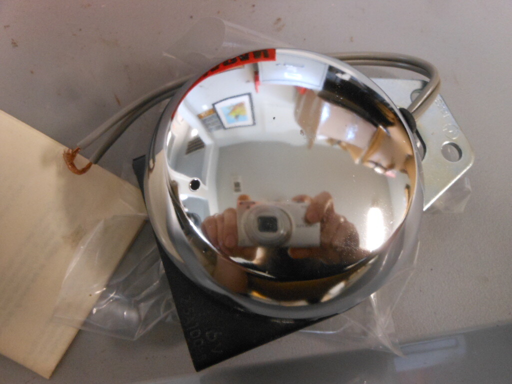 s-l1200.jpg s-l1200.jpg