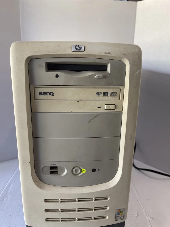 HP Vectra VL420 MT Pentium 4 1.6GHz + 512MB + 40GB Windows  XP No HDD - Image 2 of 4