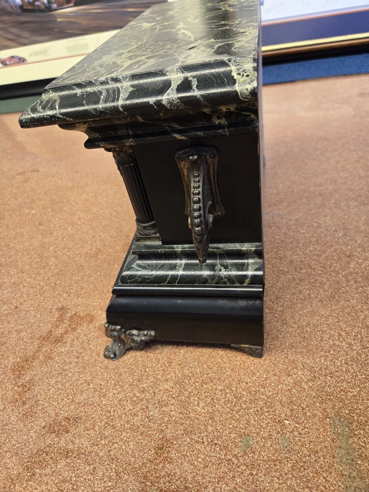 Reloj antiguo E. Ingraham Co. Bristol Conn. EE. UU. para piezas, reparación ROJO 40% Foto 3 de 4