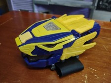 Power Rangers Beast Morphers Beast-X King Morpher Wrist Toy Lights Sounds Yellow