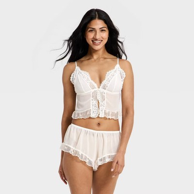Women Heirloom Lace Top Set - Auden