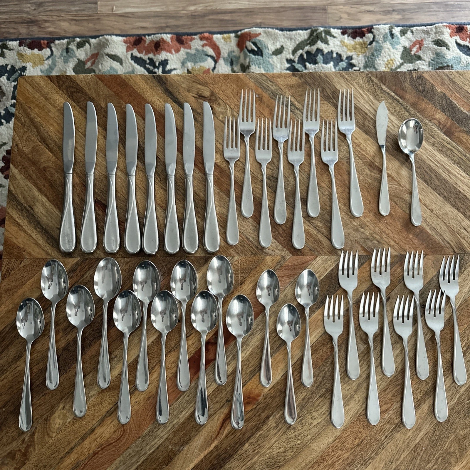 Oneida FLIGHT RELIANCE Stainless Flatware 40 Pc Mixed Lot Spoons Forks