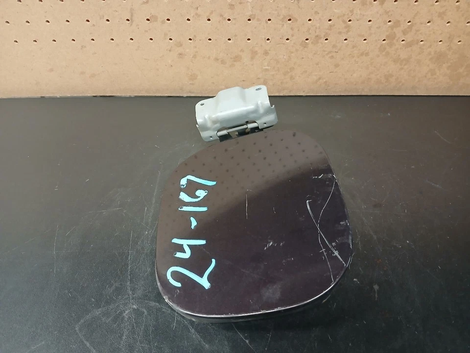 09 10 11 12 INFINITI FX35 FUEL FILLER DOOR BLACK OEM 78830-1CA0A - Image 4 of 4