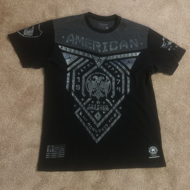 American Fighter Men's Large Black With Grey Accent T Shirt