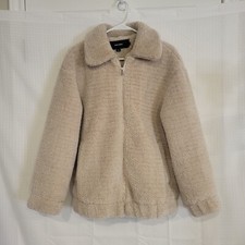 Vera Moda womans faux fur zip up teddy Coat s...