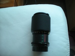 Makinon 80-200mm f4.5 manual lens for Nikon