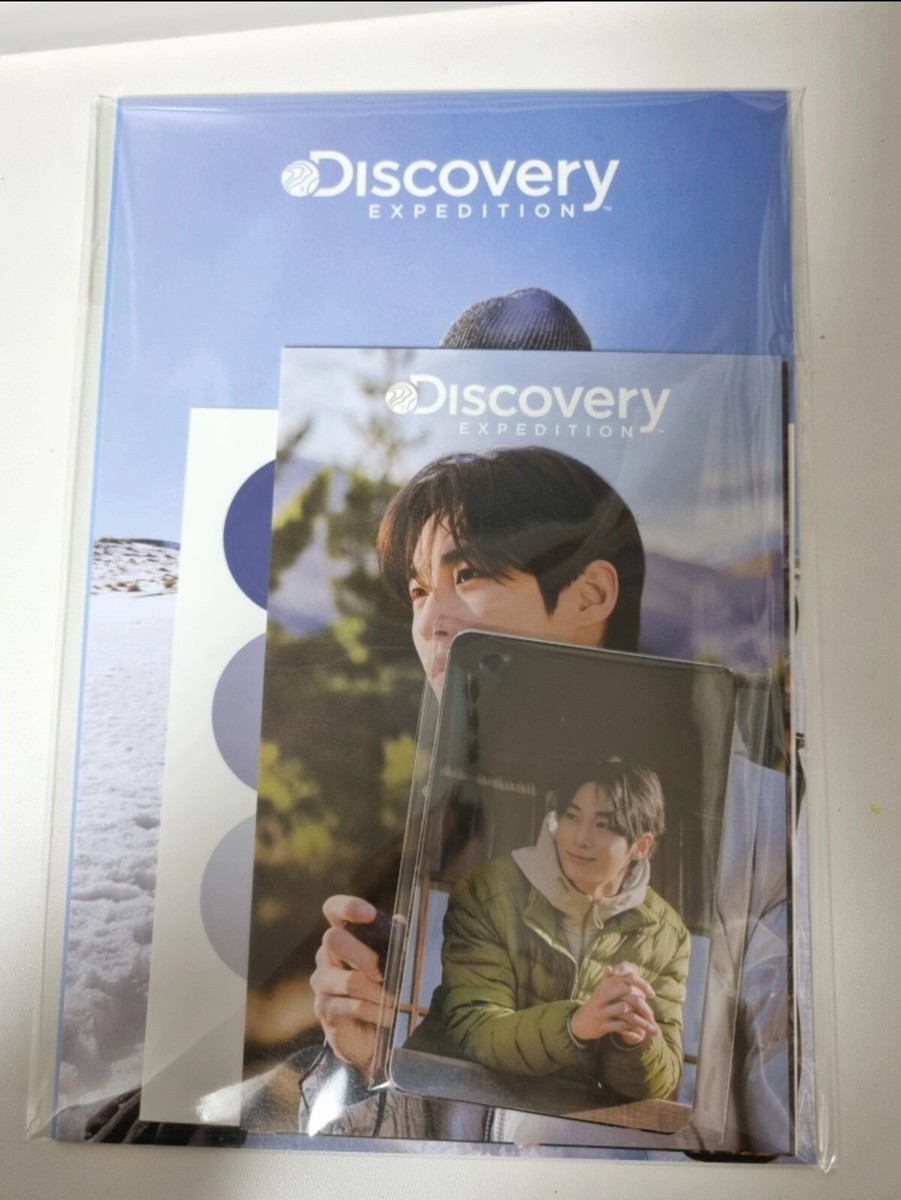 Limited Edition] Discovery X Byun Woo-seok Photo Card & Postcard