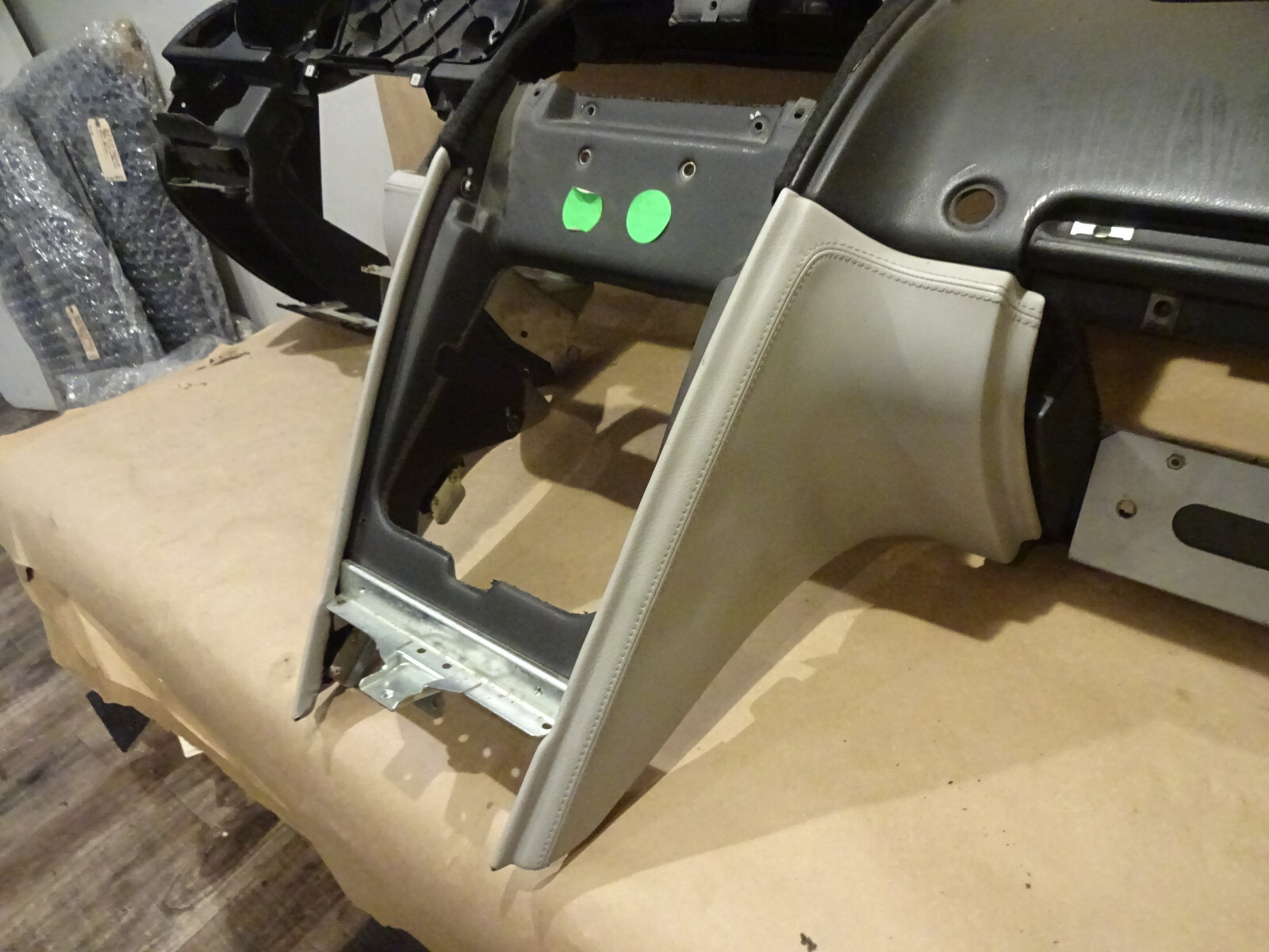 Maserati Quattroporte 05 Dash / Dashboard - Black / Grey # 981328605