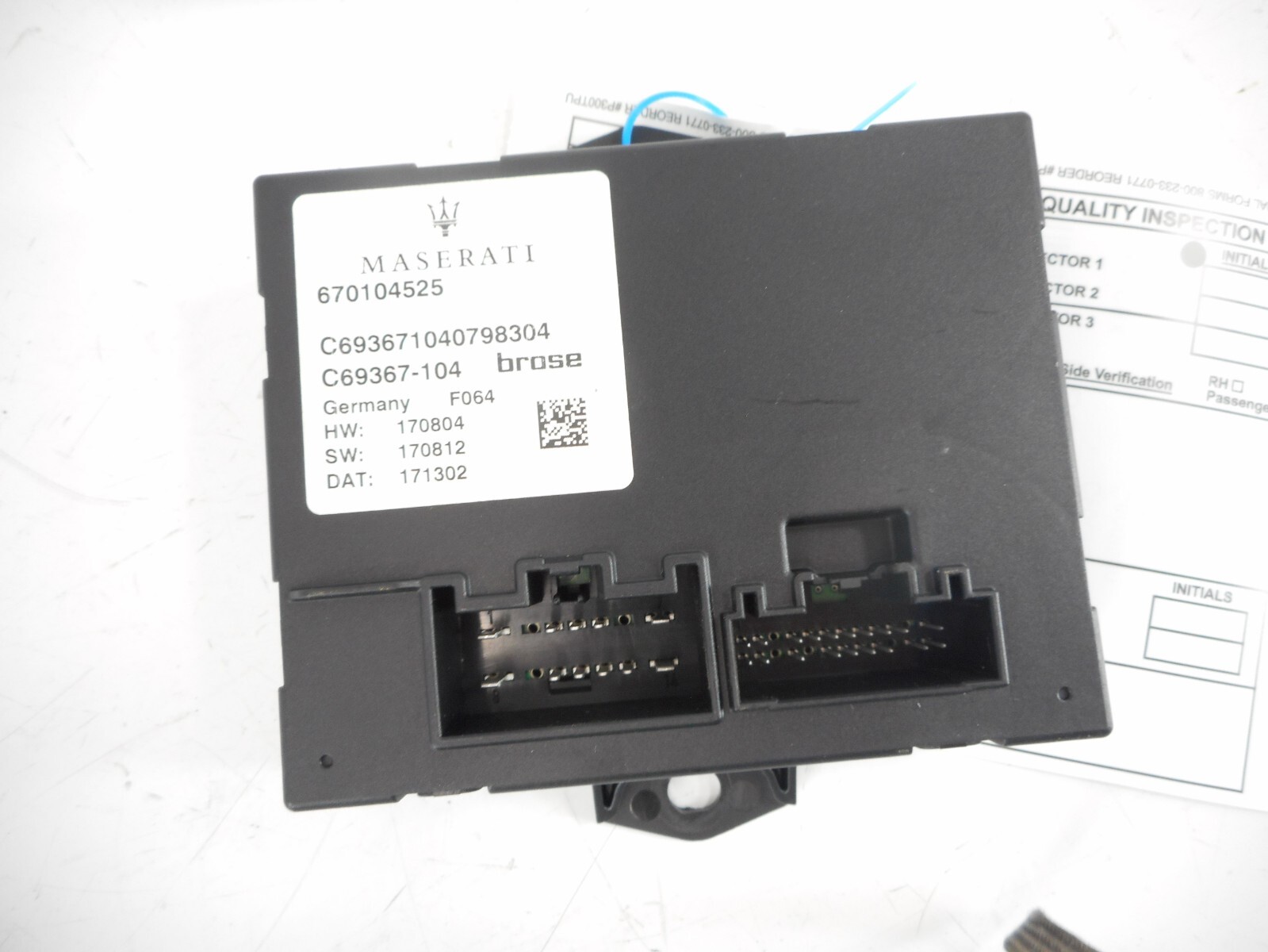 2017 17 Maserati Levante Tail Gate Liftgate Control Module OEM 670102581