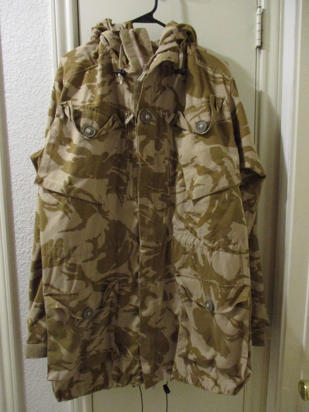 Used UK British Combat Desert DP WindProof Jacket! Size 190/96. U.S. Size: Large