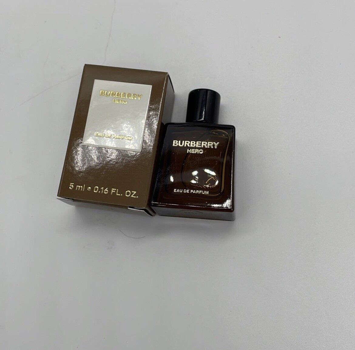 Burberry HERO For Men Eau de Parfum MINIATURE SPLASH 5ml