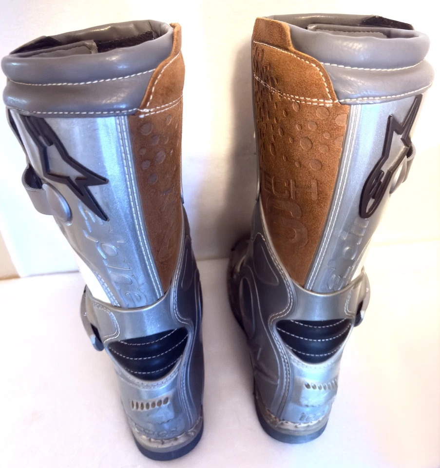 Botas de moto Alpinestars Tech 6 para mujer 95 % nuevas bonitas y listas para limpiar Foto 4 de 4