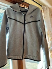 Nike Tech Fleece Gray Heather Windrunner Full Zip Hoodie Men's Small
