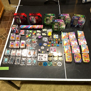Pokémon TCG Accessories Lot Pins Coins Tins Counter Dice Figures Etcetera