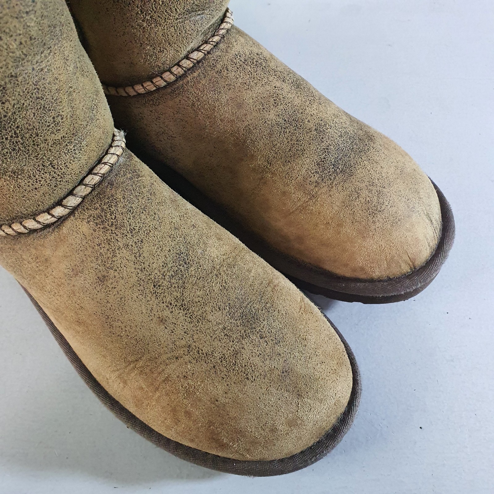 UGG Boots Bomber Brown Bailey Button Sheepskin An… - image 9