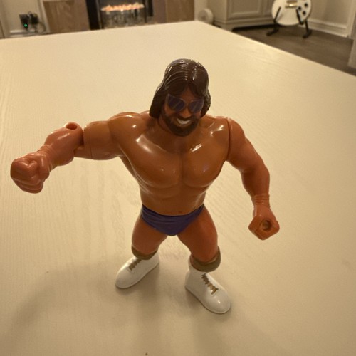 WWF WWE Hasbro Wrestling Figure. Series 2: Macho K...