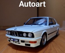 1 18 BMW 5 Series E28 M535iA 1985 Silky Six Autoart AUTOart 5 Series M Tech 7516