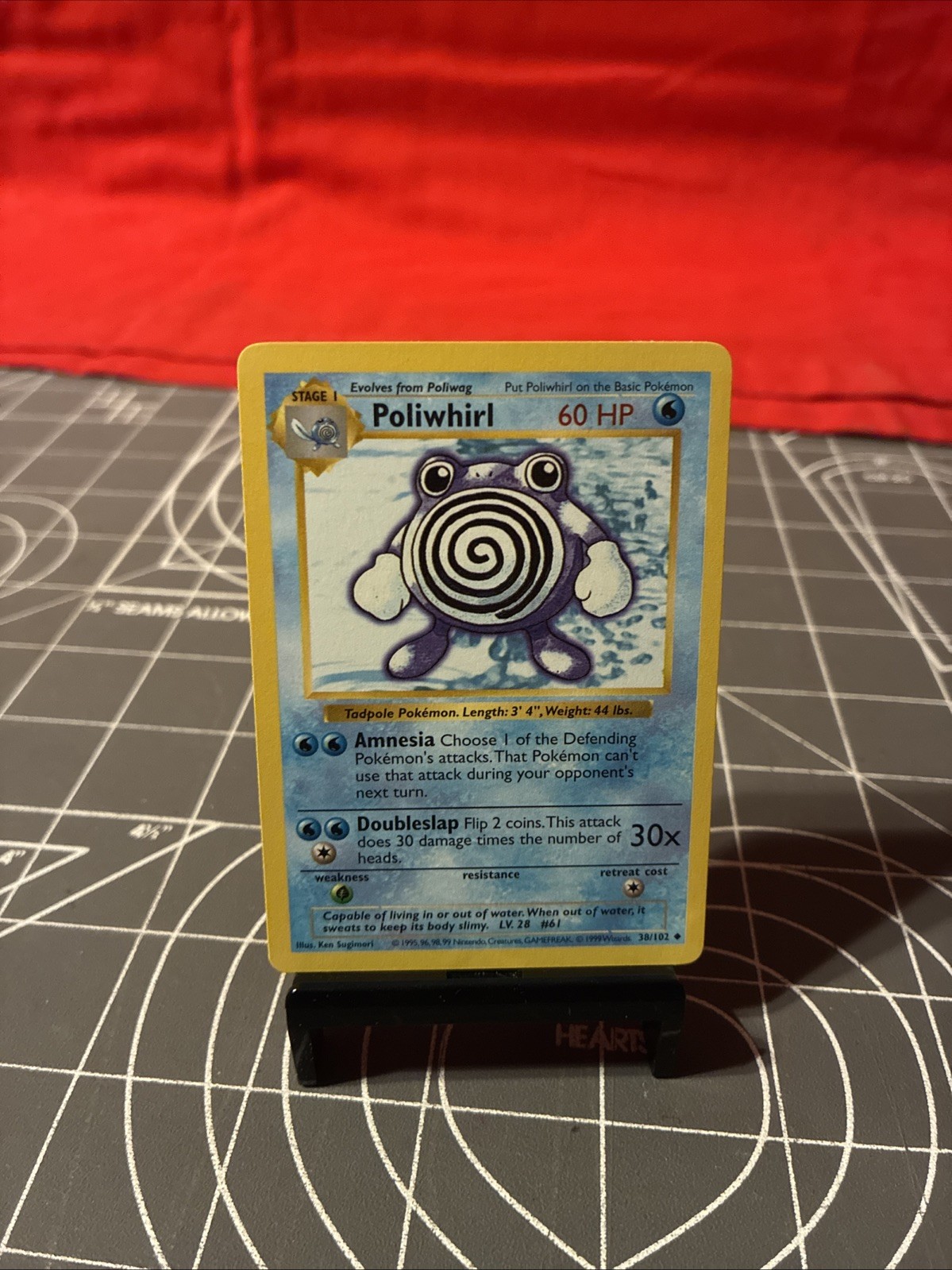 Vintage 1999 Pokemon Shadowless Poliwhirl 38/102 Card NM
