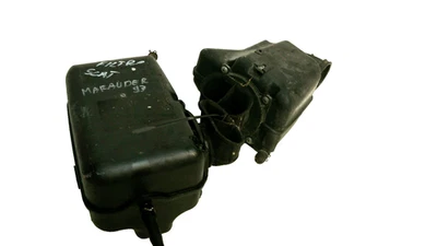 Air box Suzuki vz 800 marauder année 1997 - Photo 1/4
