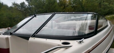 COMPLETE CURVED GLASS WINDSHIELD OFF 1992 SUNBIRD CORSAIR 182 SL BOAT parting 