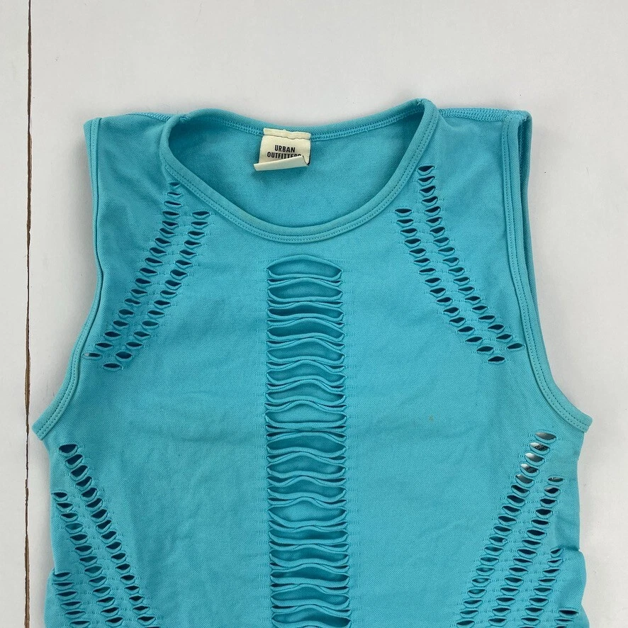 URBAN OUTFITTERS Top Pequeño Azul Recortado Sin Mangas Recortado Envejecido - Imagen 3 de 4