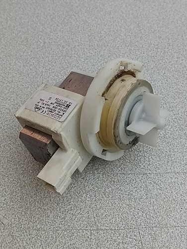 Miele W149 W145S 4236700 Tuyau Cuve Tambour Durite Conduite Conduit Vidange