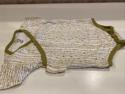 Petunia Pickle Bottom Baby Size 3-6 Month Short Sleeve One Piece Bodysuit