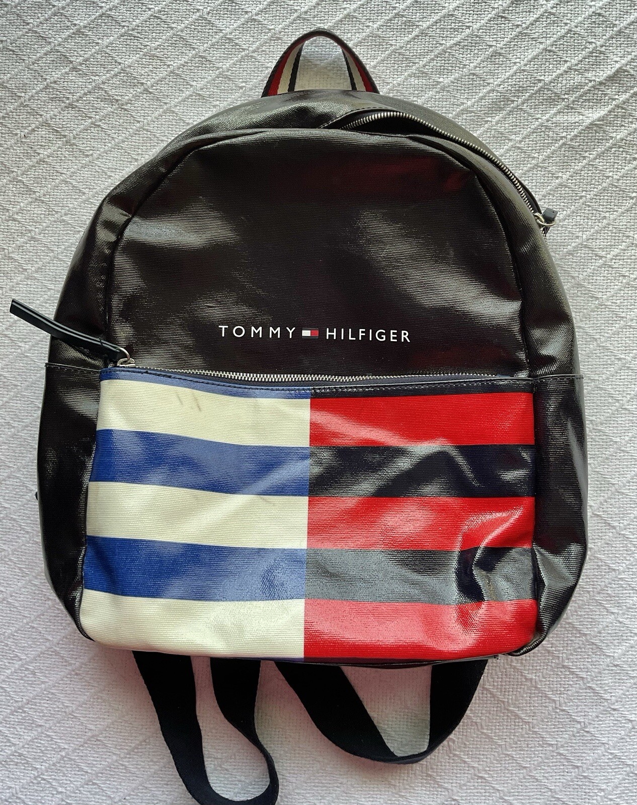 Tommy Hilfiger Women's Faux Leather Signature Backpack, Black/Blue/Red/White