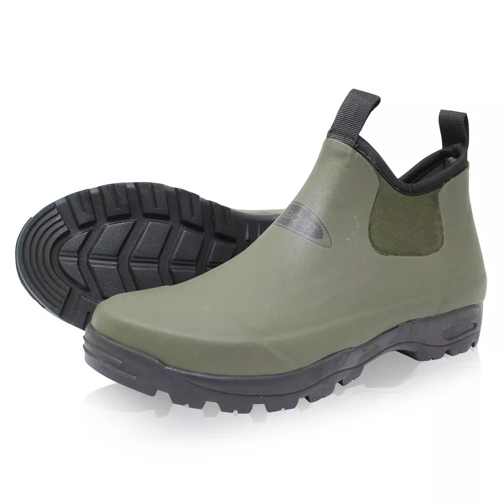 Rubber boots hot sale for yard work
