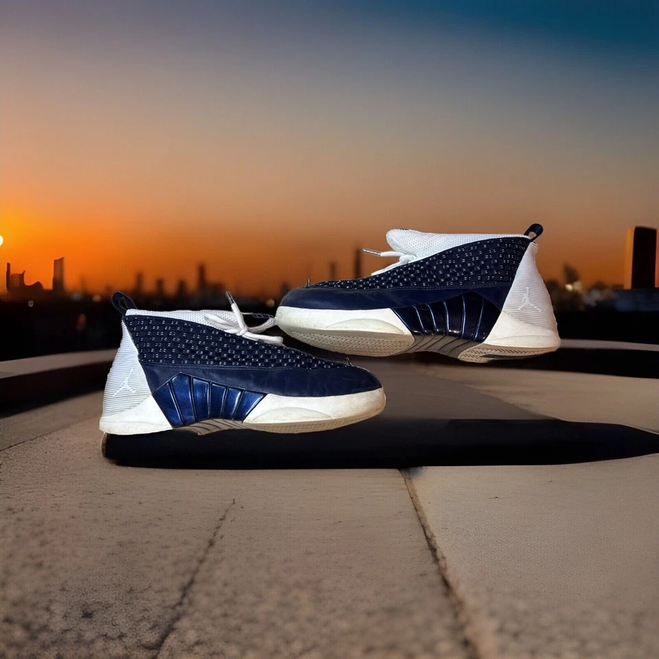 Talla 9.5 - Air Jordan 15 OG 2000 Obsidian Foto 3 de 4