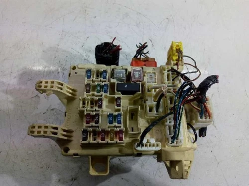 Caja Reles/Fusibles para TOYOTA COROLLA (E11) 1.4 Linea Terra (3-ptas.) 945241 - Imagen 1 de 3