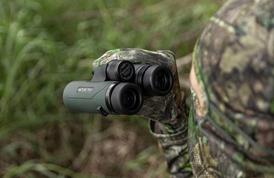 Hawke Nature-Trek Lightweight High Resolution Waterproof 10x42 Binoculars - Image 4 of 4