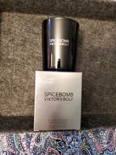  SPICEBOMB Candle Viktor & Rolf 2.4 OZ / 70 G Bougie Brand NIB. 