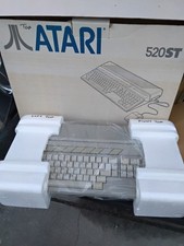 ATARI 520ST VIDEO GAME KEYBOARD COMPUTER W MO...