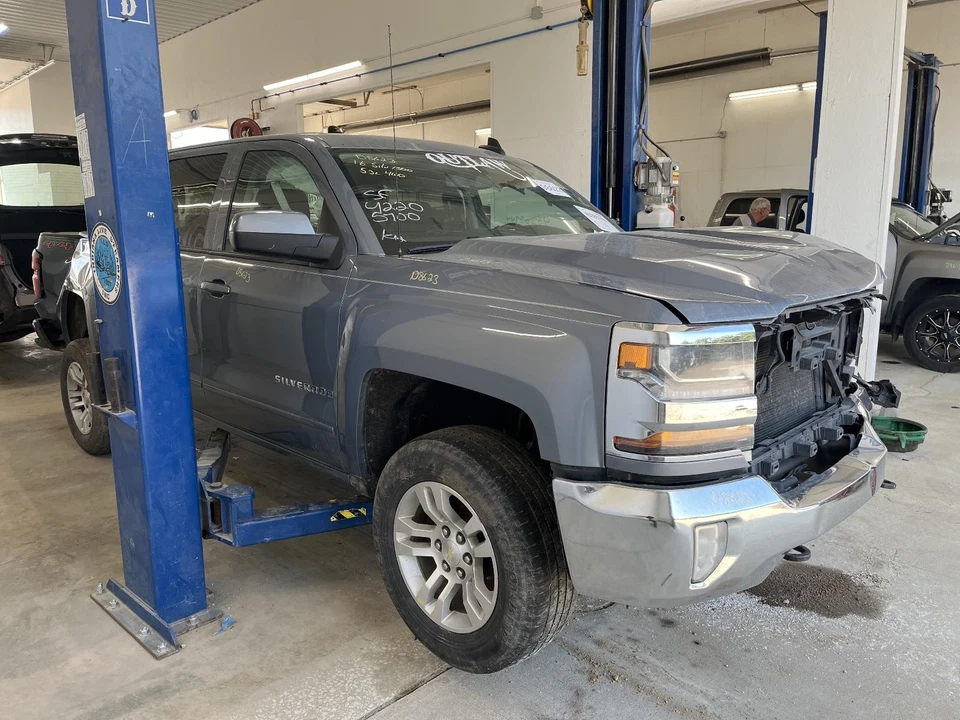 Módulo de control de caja de transferencia usado para: Chevrolet Silverado 1500 2016 camioneta Tra Foto 4 de 4