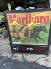 VTG 1990s MARLBORO DOUBLE-SIDED ELECTRIC LIGHT UP SIGN sign working 21x23x4.5