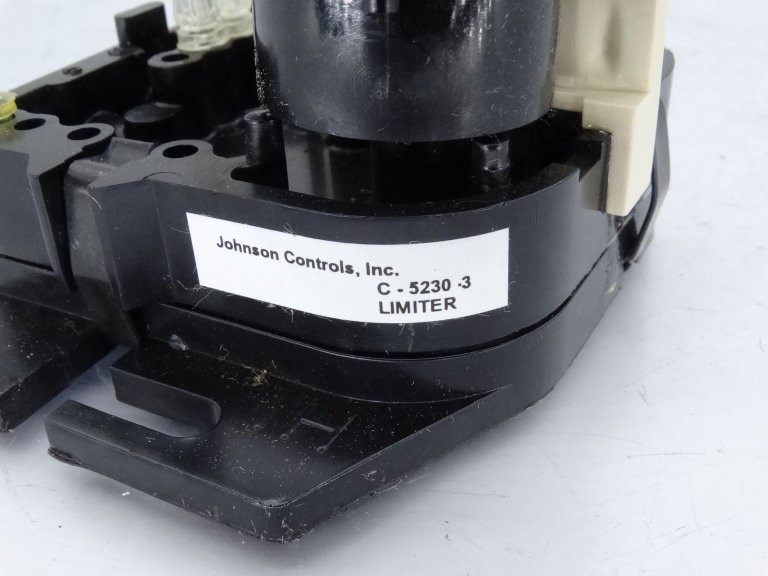 JOHNSON CONTROLS C-5230-3 PNEUMATIC ACCESSORY