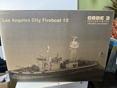 CODE 3 L A City Fireboat 2 Ralph J. Scott, Diecast 1/136 scale, New