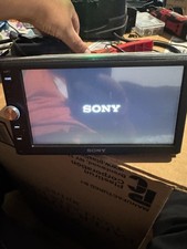 Sony XAV-AX100 Double DIN Digital Media Recei...