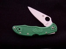 Spyderco Green Delica 4 Pocket Knife
