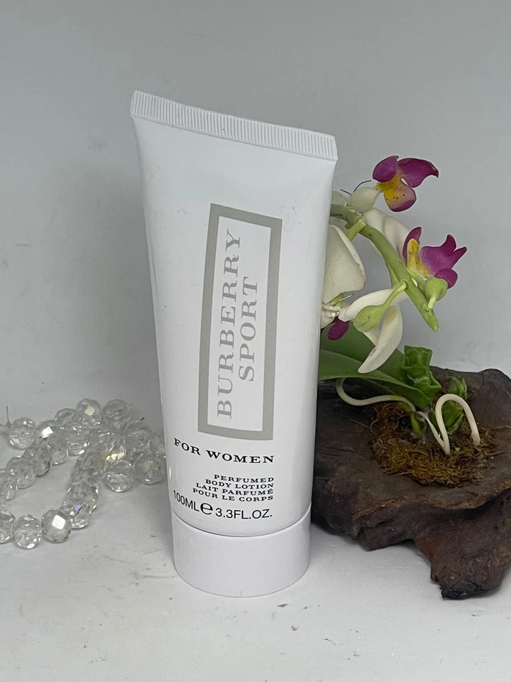 Loción corporal perfumada Burberry Sport para mujer - 3,3 fl oz / 100 ml - Nueva - Rara Foto 2 de 3